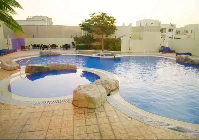 Residential Ready Property 5+maid Bedrooms S/F Villa in Compound  for rent in Al Sadd , Doha #9467 - 1  image 